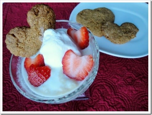Heart-shaped Strawberry Pudding for Valentine's Day