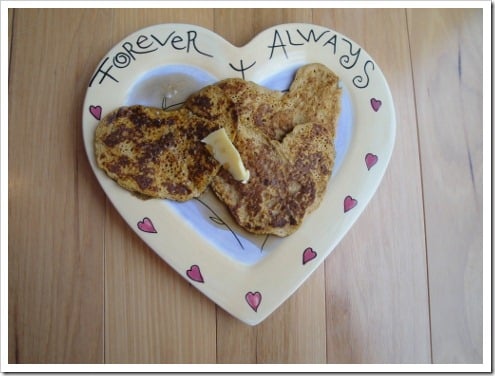 Heart Shaped Pancakes (6) (475x356)