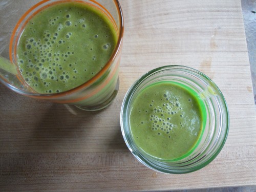 green smoothies with kale