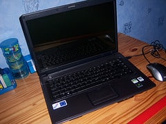 This is not my desk.  Mine has a bunch more junk on it!  