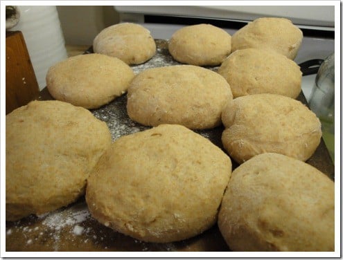 happy housewife rolls (8) (475x356)