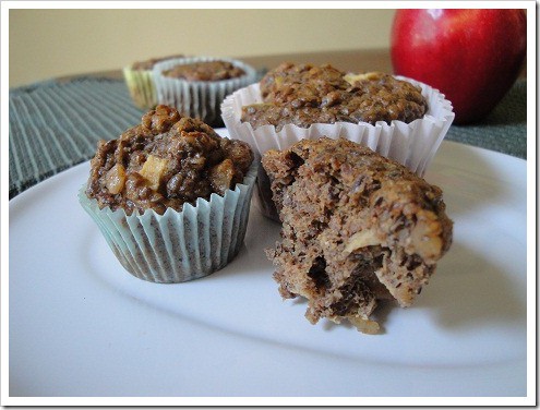apple flax muffins (13) smaller