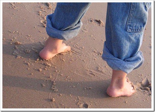 feet on the beach full sz