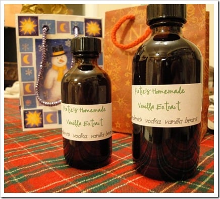 homemade vanilla extract bottles