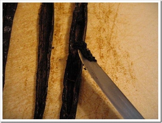 homemade vanilla extract scraping